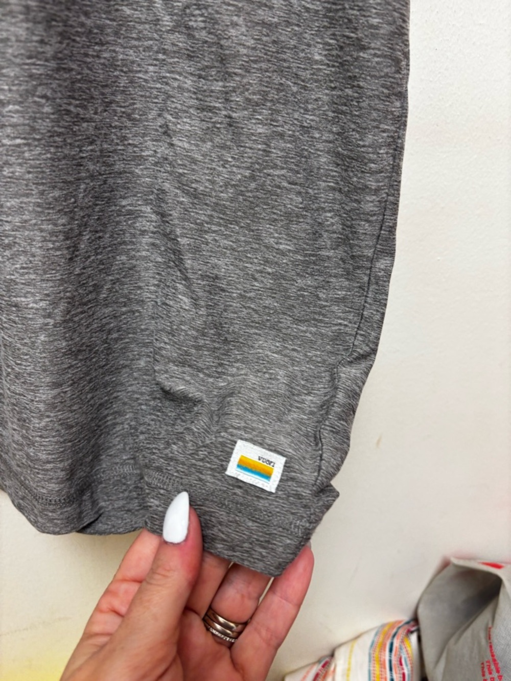 Vuori The Strato Tech Tee Shirt - Picture 8 of 10